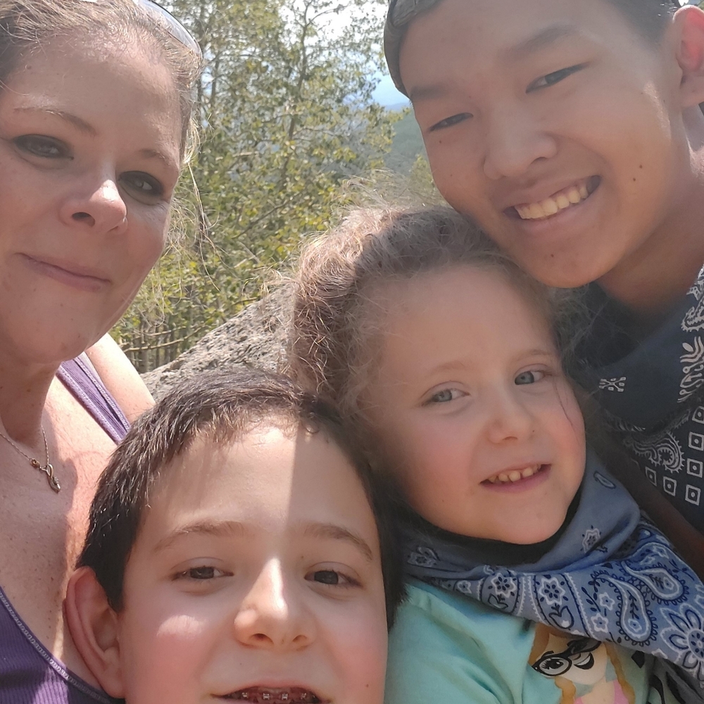 Meet your Posher, Angela